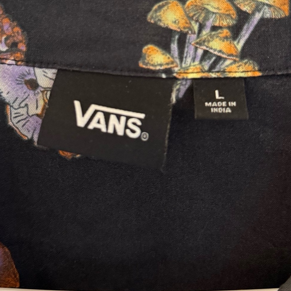 Vans Black Floral Men's Button Down Shirt Size L - Picture 5 of 9